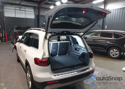 2022 Mercedes-Benz Glb 250 4Matic from USA, damaged, VIN W1N4M4HBXNW242813